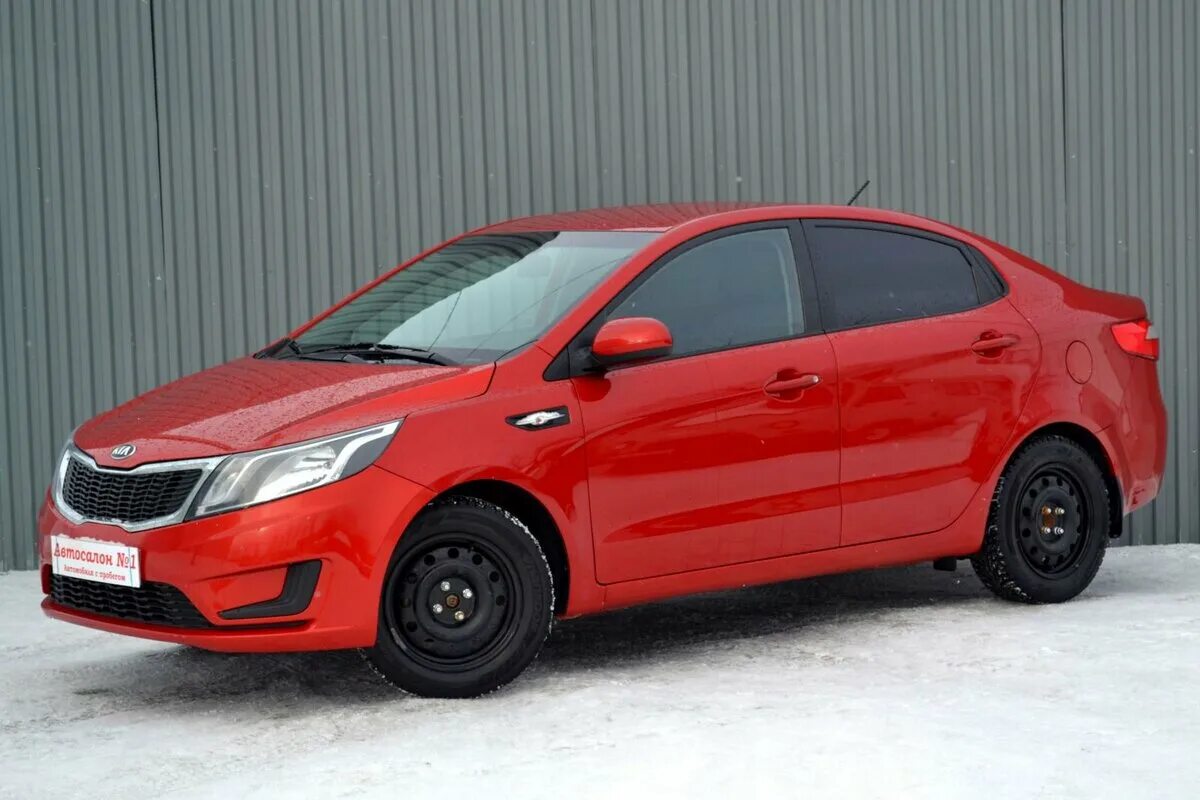 Рио 2014. Киа рио 2014 красная. Kia rio 2017 бежевый. В. Kia rio, 2014 г.