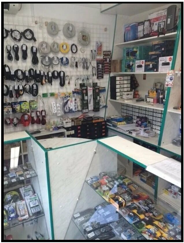 радиодетали в калининграде литовский вал. багратиона 29 калининград. радиодетали витрина. магазин радиодеталей в калининграде. магазин радиодеталей в калининграде на багратиона.