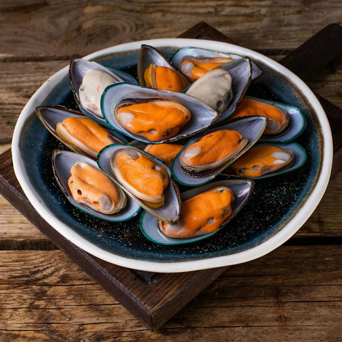 мидии зелёные м 30. мидии афанасий. дальневосточная гигантская мидия грея. мидии грея 500 гр. морские мидии.