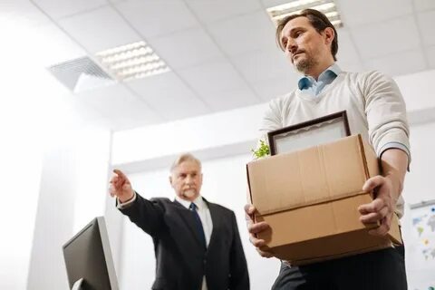 Увольнение иностранного работника
