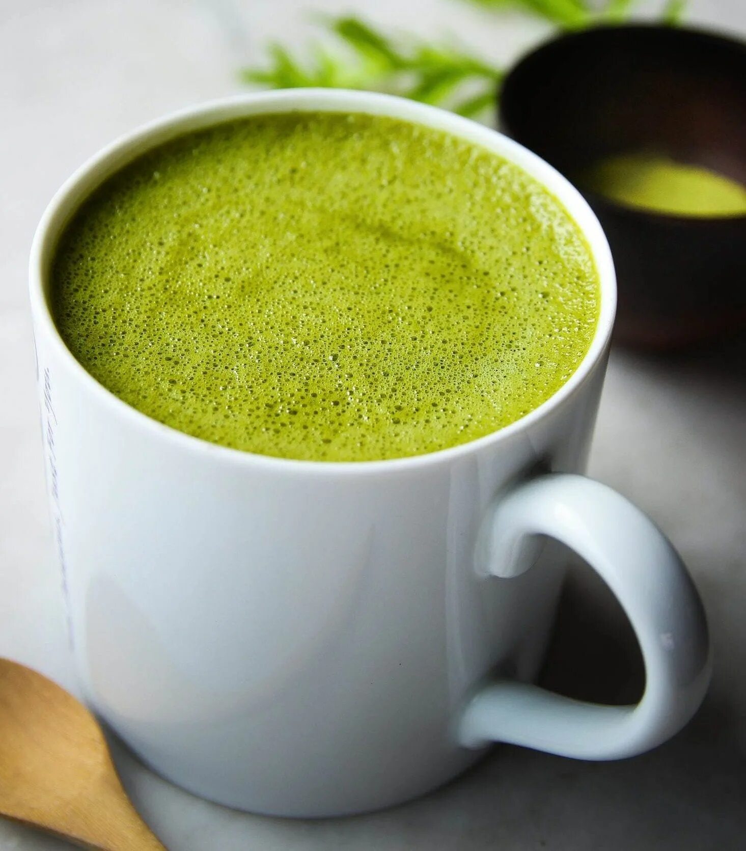 Лучший чай матча. Зеленый чай Matcha. Зеленый чай маття. Маття латте. Чай "матча Сидзуока".