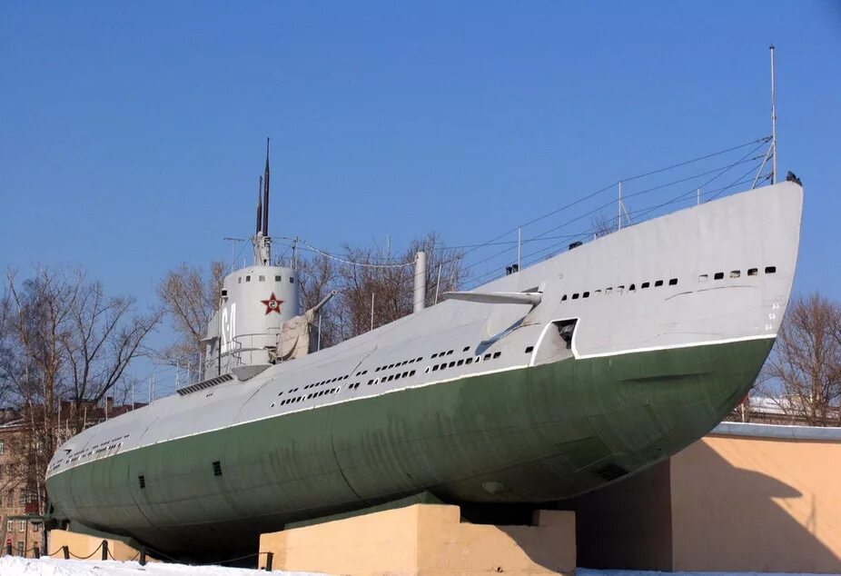 Подводная лодка музей в санкт петербурге народоволец. Музей подводная лодка подводная лодка д-2 «народоволец». Подводная лодка д2 народоволец музей санкт-петербург. Подводная лодка народоволец. Подводная лодка музей в санкт петербурге народоволец.