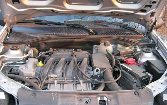 Оригинальный концевик под капот - Renault Symbol, 1,4 л, 2009 года тюнинг DRIVE2