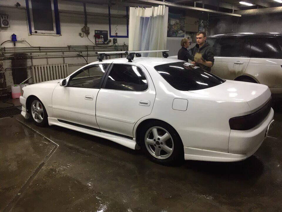 Диски tourer v. Диски тойота tourer. Диски tourer v mark 90. Toyota cresta 90 tourer v. Диски tourer 90.