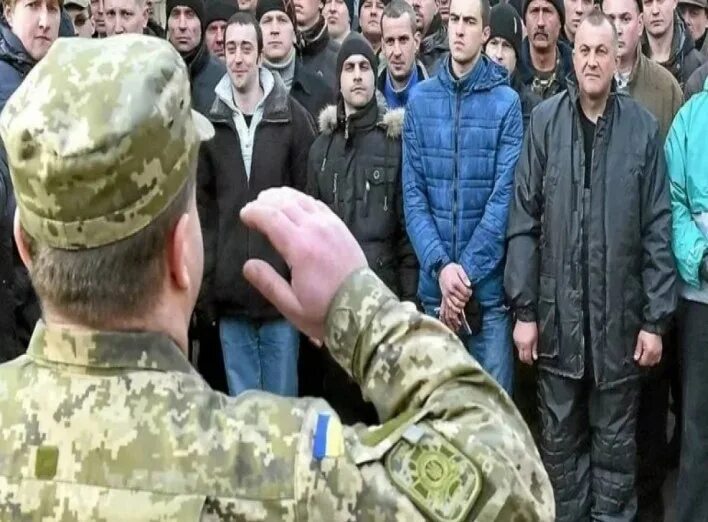 Видео мобилизации украинца с ребенком. Украинские призывники. Видео мобилизации украинца с ребенком. Видео мобилизации украинца с ребенком. Видео мобилизации украинца с ребенком.