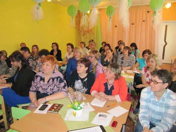 Образовательные технологии в работе музыкального руководителя доу. Руководитель доу для презентации. Руководители дошкольных учреждений. Начальник доо гронескоселького района. Инновационные технологии в работе музыкального руководителя доу.