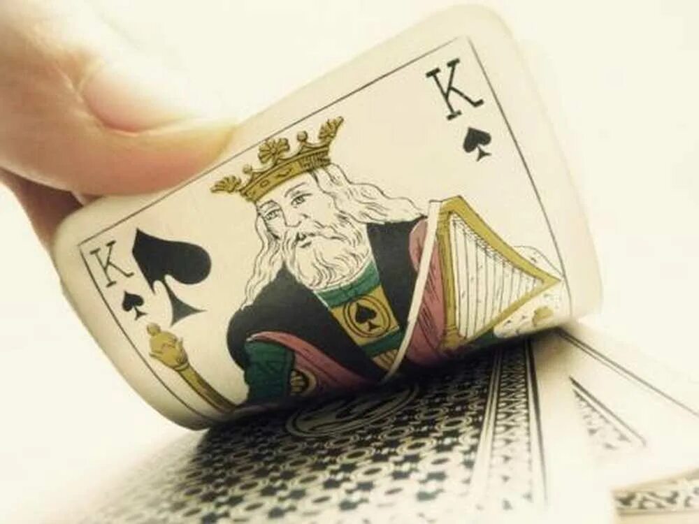 Карточные короли. Король пик. 4 Короля карты. Покер обои.