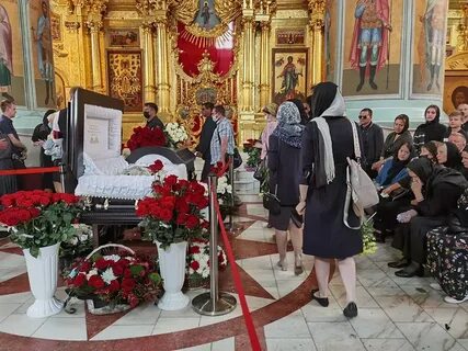 Прощание с лебедевым