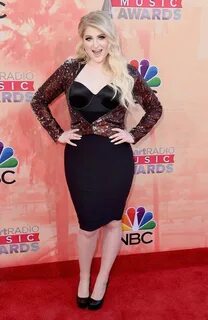 Hot Music Stars Hit the Red Carpet at the iHeartRadio Awards Meghan Trainor...