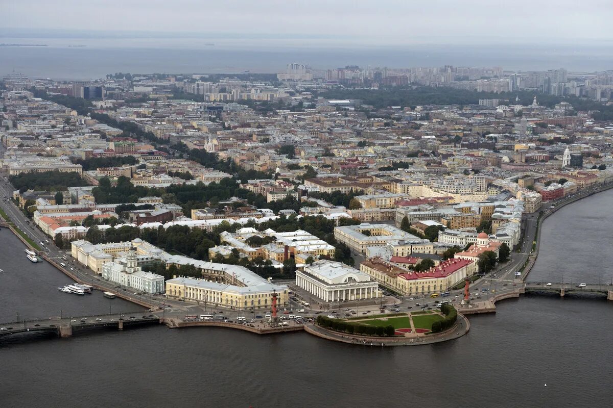 Район на Васильевском острове в Санкт-Петербурге. Василевский остров Питер. Васильевский остров Санкт-Петербург первая линия. Стрелка Васильевского острова Санкт-Петербург.