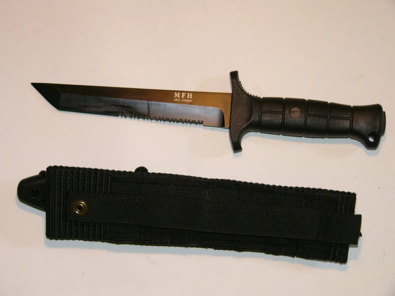 Glock 81. Нож glock 81. glock 81 австрийский армейский нож. нож бундесвера kampfmesser m68 bw. kampfmesser 2000 гражданская версия.