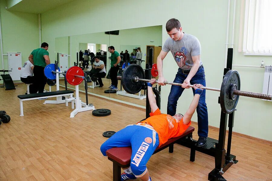 Фок зеленоградск бассейн. Фок зеленоградск. Фог янтарь зеленоградск. Бассейн янтарь зеленоградск. Фок зеленоградск.