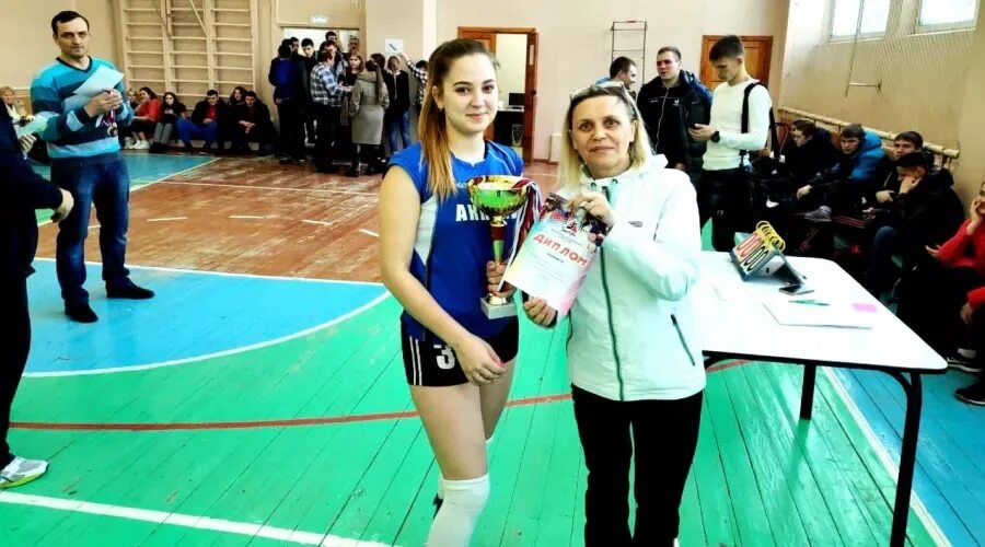 Акптиб бийск. Алтайский колледж технологии и бизнеса. бийский колледж пром технологий и бизнеса. кгбпоу алтайский колледж промышленных технологий и бизнеса, бийск. студентки в бийске.