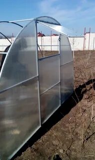 Форточка двери теплицу
