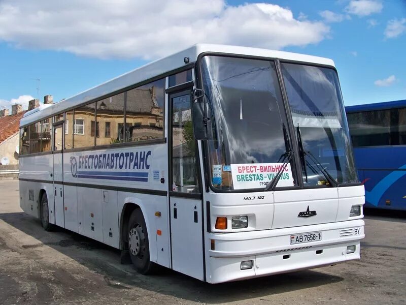 Литва автобусов концерн. Расписание автобусов брест. Общественный транспорт бреста. Автобусный парк 1. Пинск варшава.
