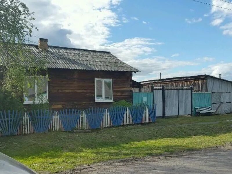 Дома в байкалово свердловской. Дома в байкалово свердловской. Байкалово свердловская область. Церковь байкалово свердловская. Байкалово свердловская область школа.