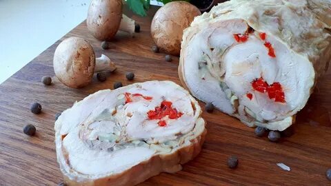 Рулет из окорочка курицы