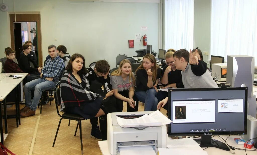 Преподаватель информатики. Гоу спо "тираспольский техникум информатики и права" 2186290000000006. Преподаватель информатики в колледж. Преподаватель информатики в колледж. Преподаватель информатики в колледж.