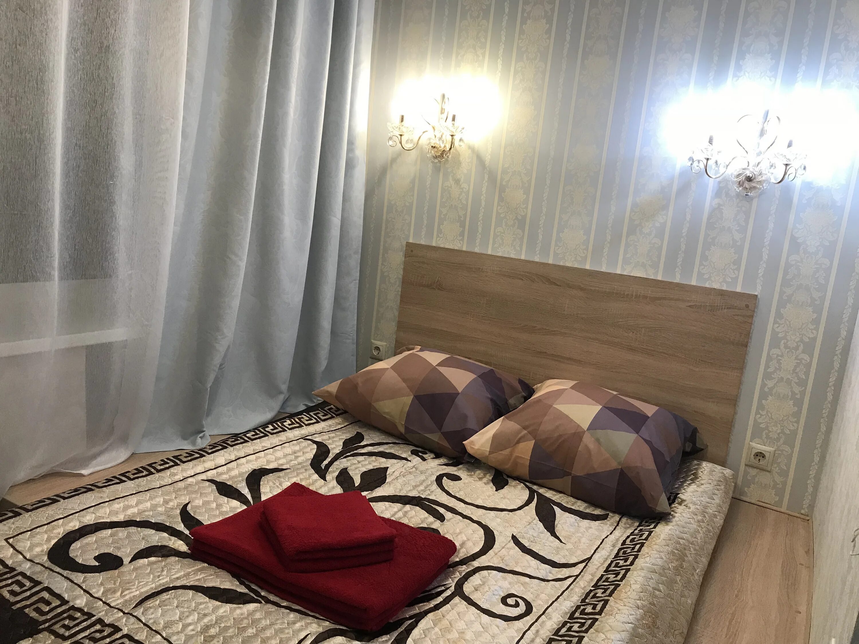 интурист коломенское гостиница. интурист отель москва коломенская. четырехместный номер. часы каширский двор отель. Intourist hotel kolomenskoe каширское ш 39б москва.