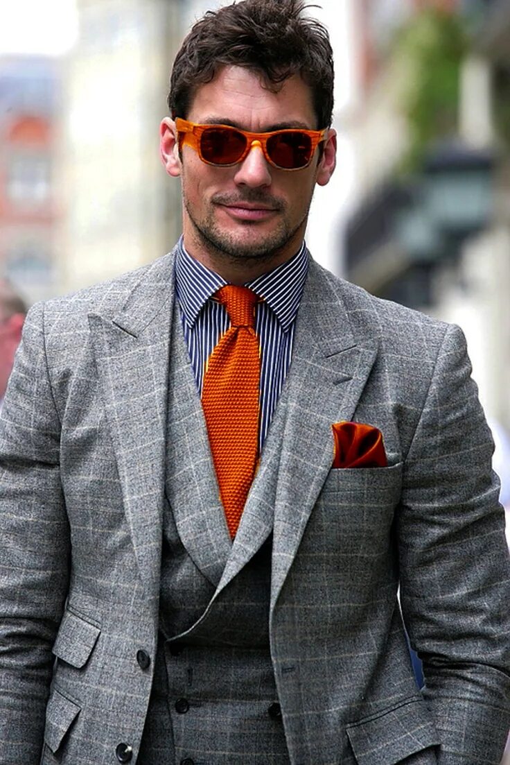 Guide david. David gandy grey suit. дэвид ганди жених. дэвид ганди в костюме.