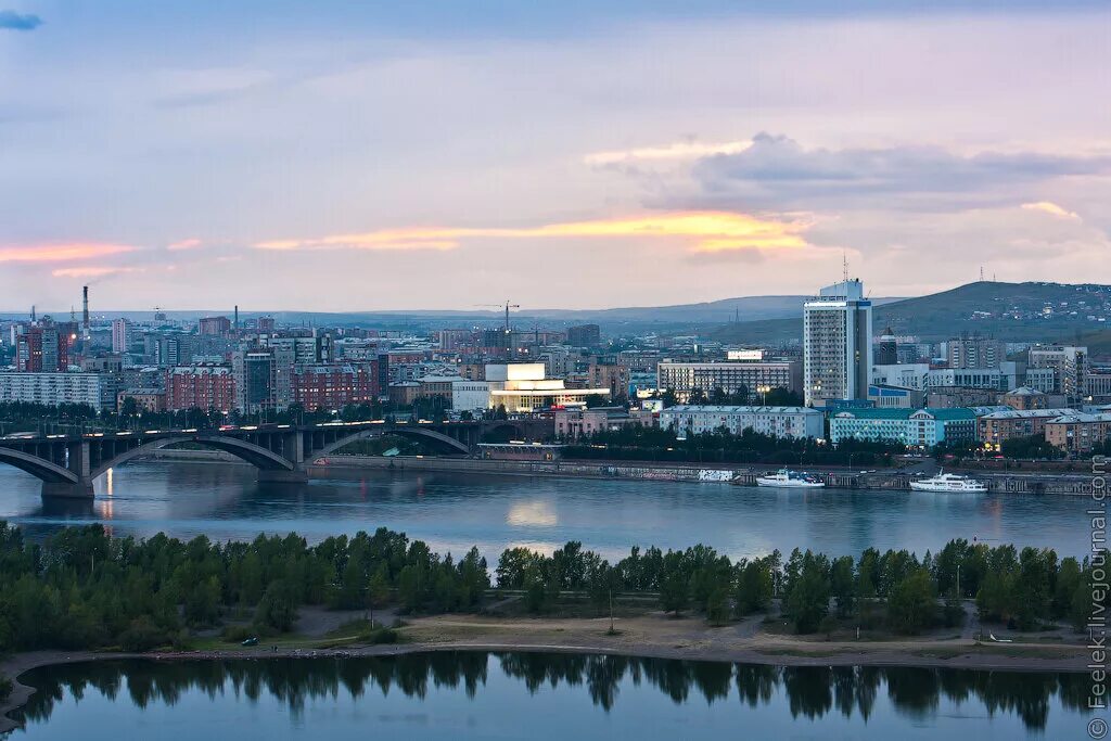 Сток красноярск. Виды Красноярска. Красноярск панорама. Современный Красноярск. Красноярск 2015.