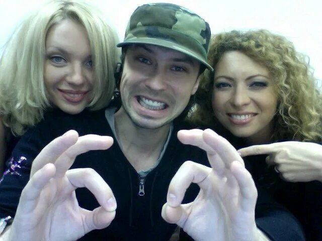 гр бандерос солистки. бандерос солистки фото. родика змихновская бандерос. бандерос солистки фото. бандерос солистки фото.