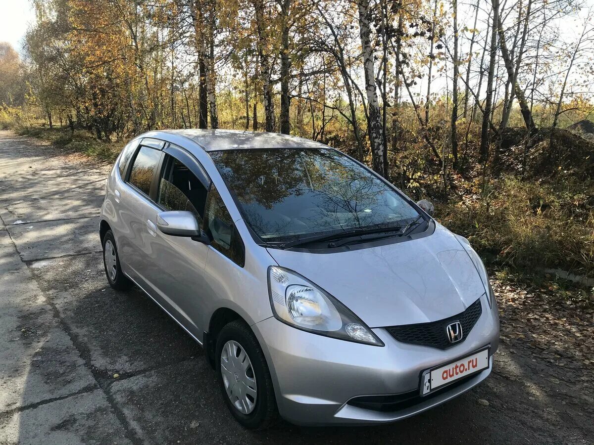 Хонда фит 2010 купить. Honda Fit 2010. Honda Fit II 2010. Хонда фит 2010 года. Хонда фит 2010г.