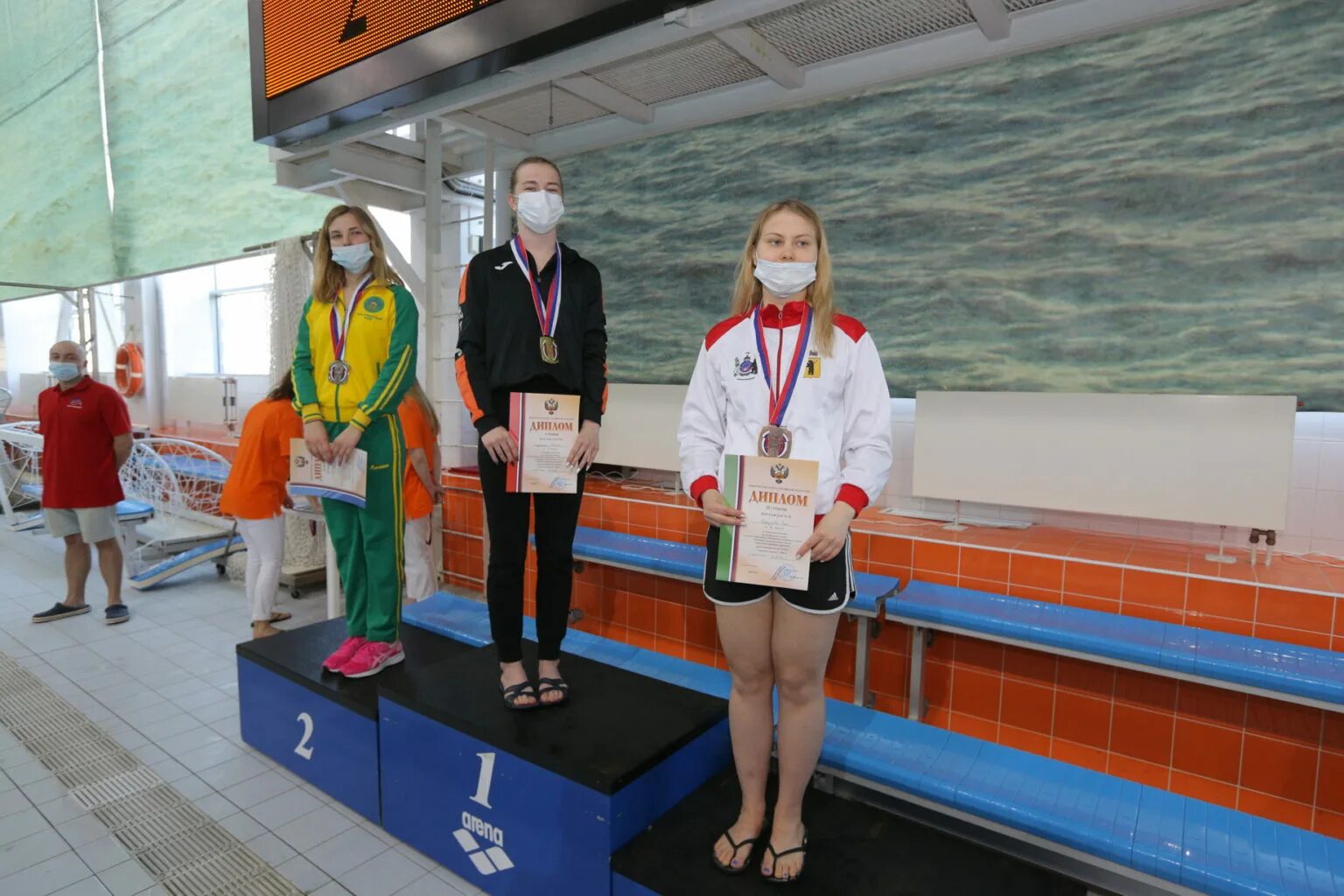 Плавание в ластах спб. Плавание в ластах спб. Плавание в гатчине соревнования по плаванию. Ласты для плавания. Кубок москвы по плаванию.