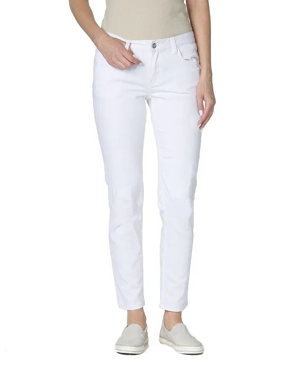 Облегченный джинсы. Белые джинсы женские. Джинсы облегченные женские. Белые джинсы классические. Бренд белая джинсы.
