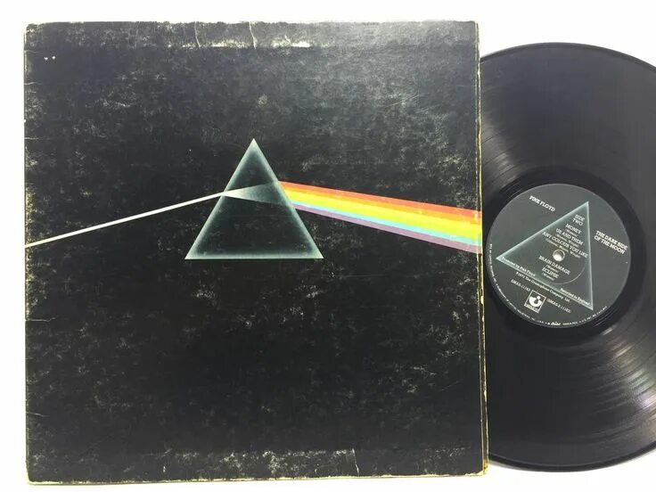 Пинк флойд слушать обратная сторона луны альбом. Виниловая пластинка Пинк Флойд. Виниловые пластинки Pink Floyd 1973. Винил Pink Floyd the Dark Side of the Moon. Pink Floyd Dark Side of the Moon LP Vinyl.
