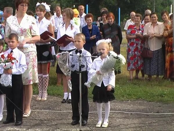 Школа номер 11 краснодарский край. Турковская средняя школа саратовская область. Школа 490. 2007 17 сентября год. Сентябрь 2007 года.