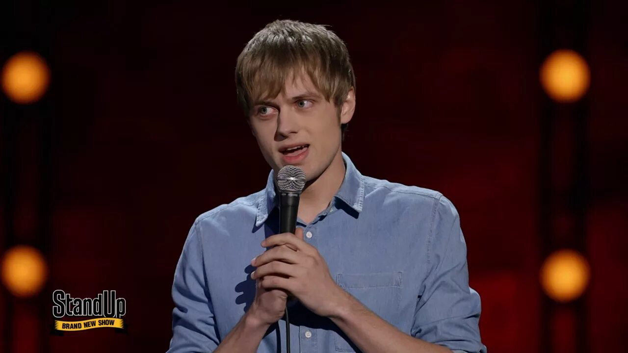 Что такое стендап. Иван усович. ваня усович stand up. иван усачев стендап. комиссаренко и усович.