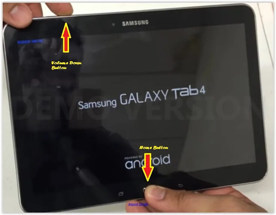 Жесткая перезагрузка самсунг планшет. Galaxy Tab. Samsung Galaxy Tab 10 кнопка reset. Самсунг таб 2 планшет треснутый. Не видит планшет самсунг