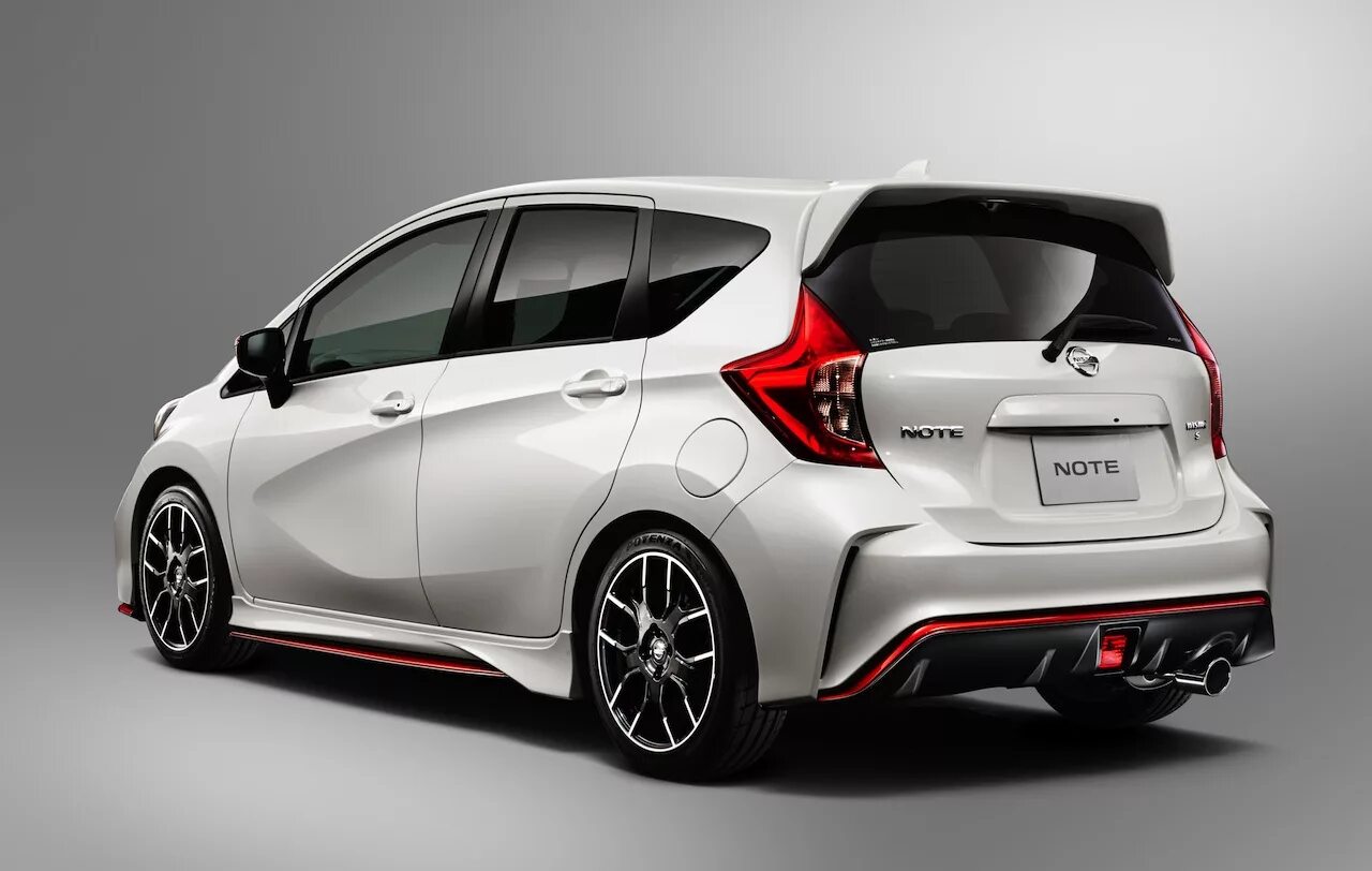 Nissan note e12. Nissan note nismo 2015. Nissan note e-power nismo 2021. Nissan note e13. Nissan note nismo 2015.