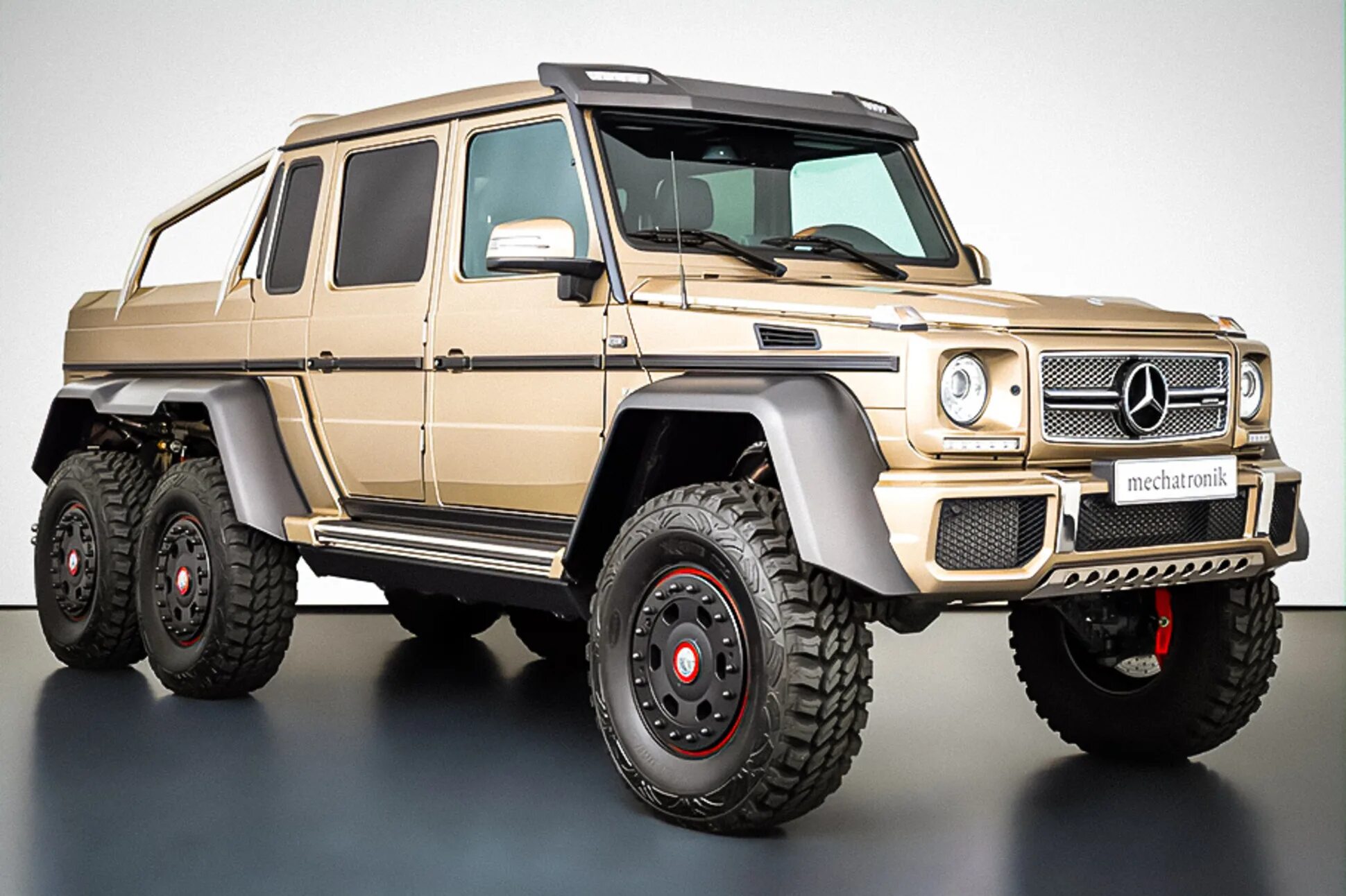 G class 6 6. Mercedes-Benz g63 AMG 6x6. Mercedes g63 AMG 6x6. Мерседес Benz g63 AMG 6x6. Mercedes Benz g AMG 6x6.