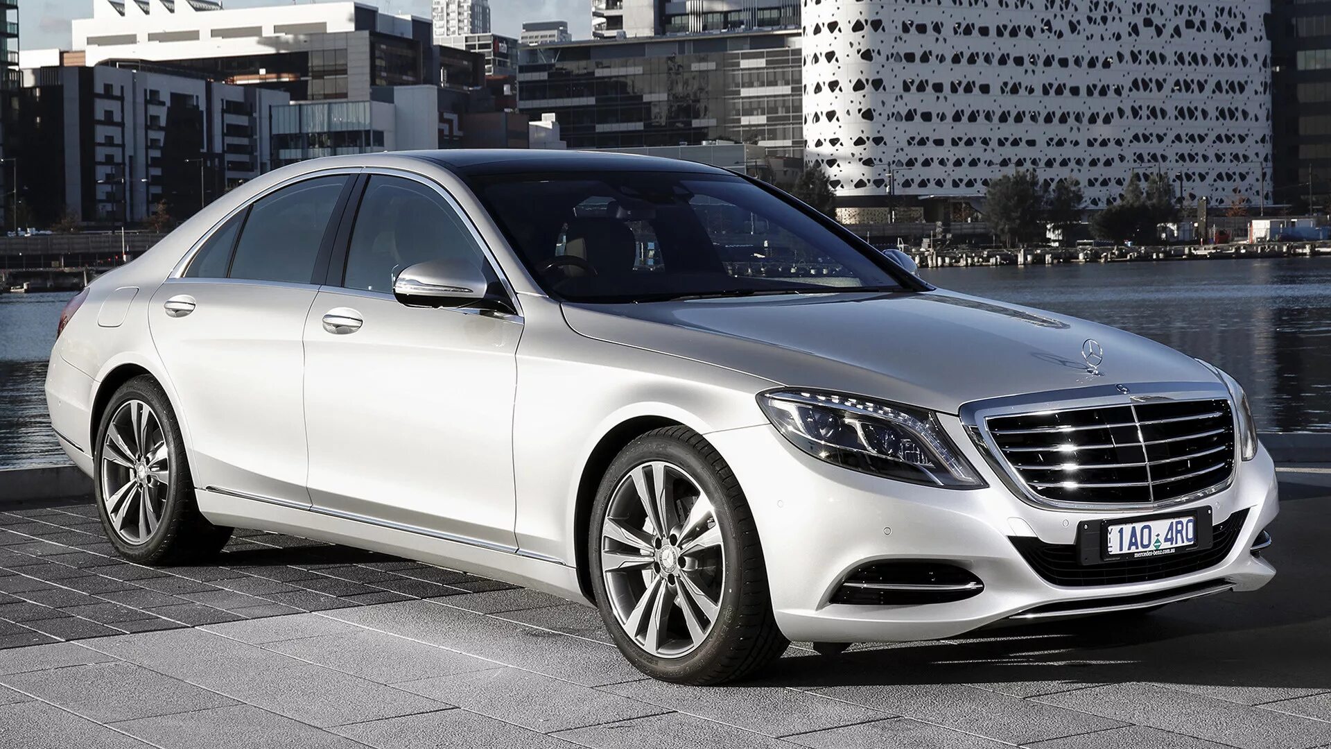 Купить mercedes s class. Mercedes Benz s300. Мерседес Бенц 300s. Mercedes Benz s class 300. Мерседес Бенц w222.