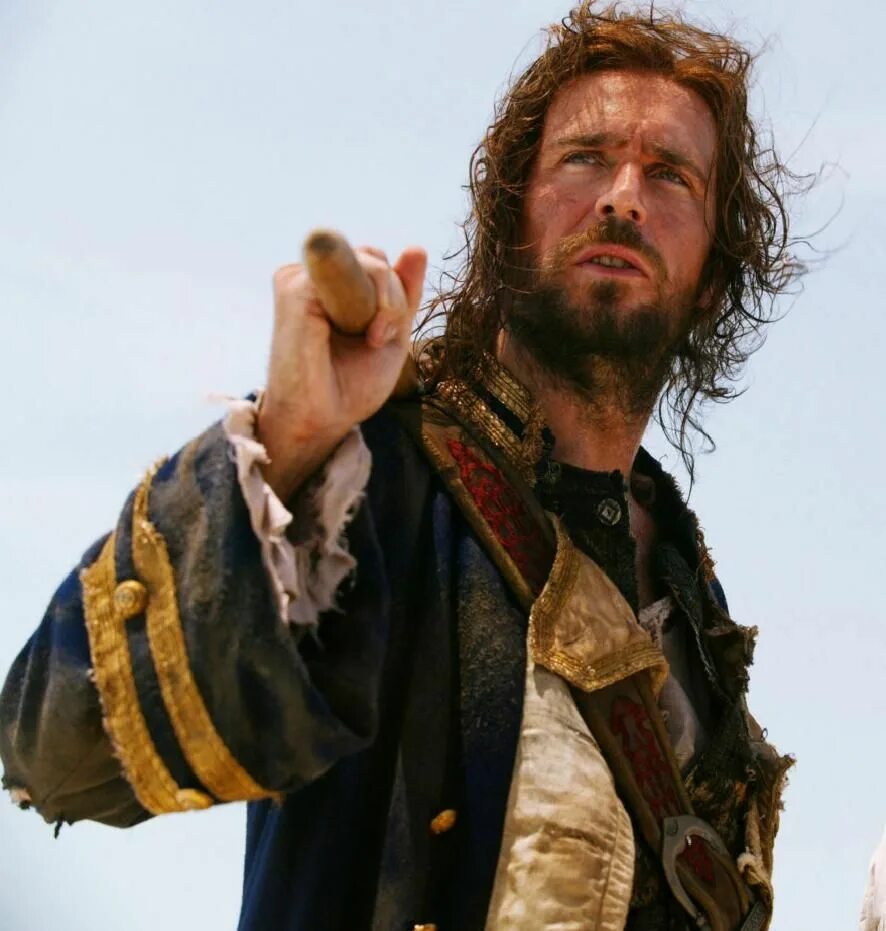 Джеймс норрингтон пираты карибского моря. Командор джеймс норрингтон. Джек девенпорт джеймс норрингтон. Джек девенпорт пираты карибского моря. Джеймс норрингтон пираты.