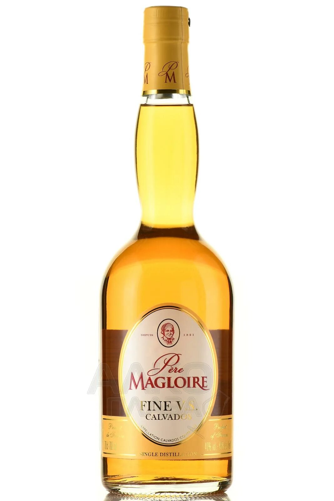 Кальвадос пьер маглуар vs. Кальвадос vieux magloire. Кальвадос pere magloire. Кальвадос «pere magloire v. S.
