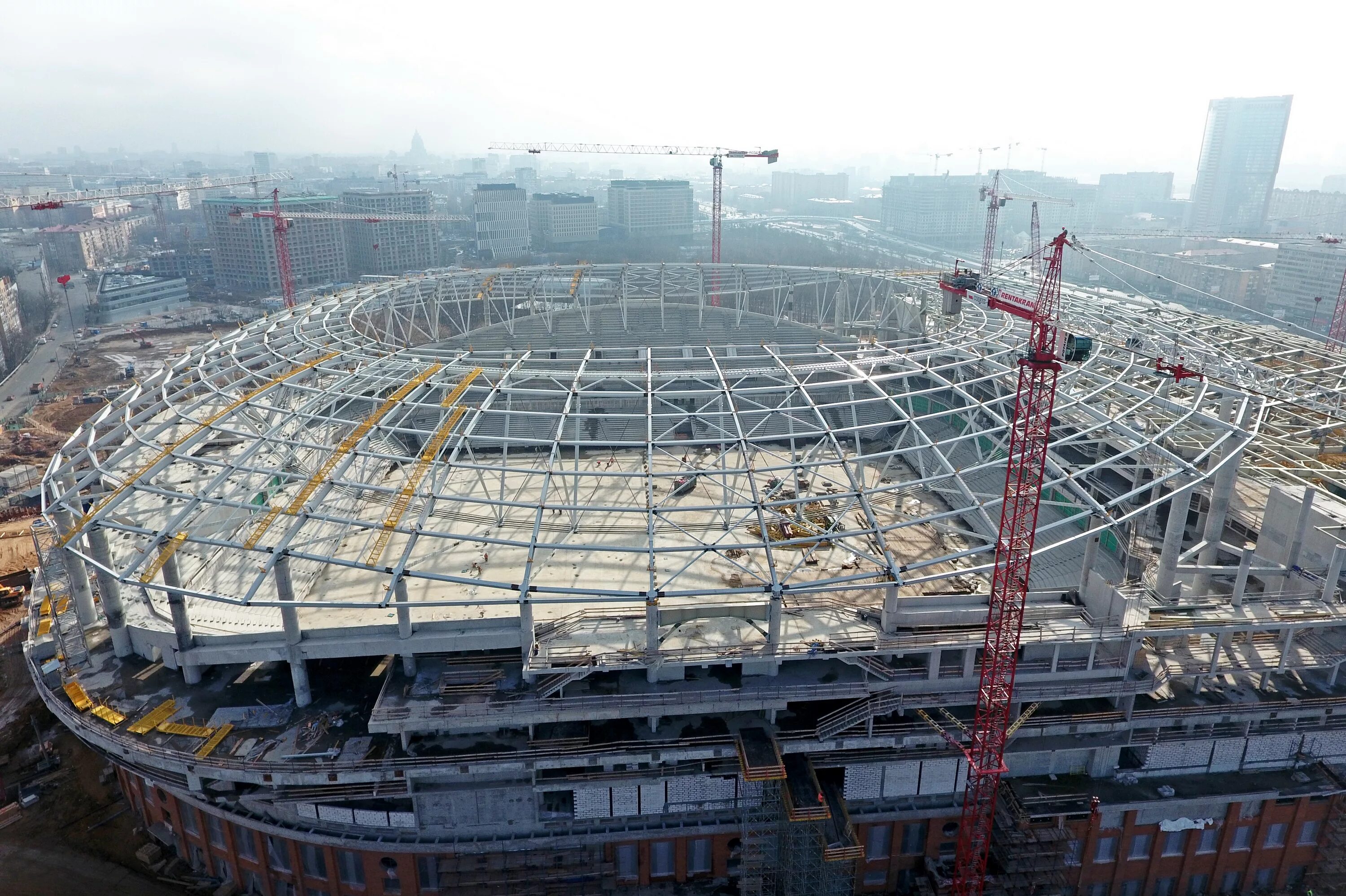 Строительство стадионов москва