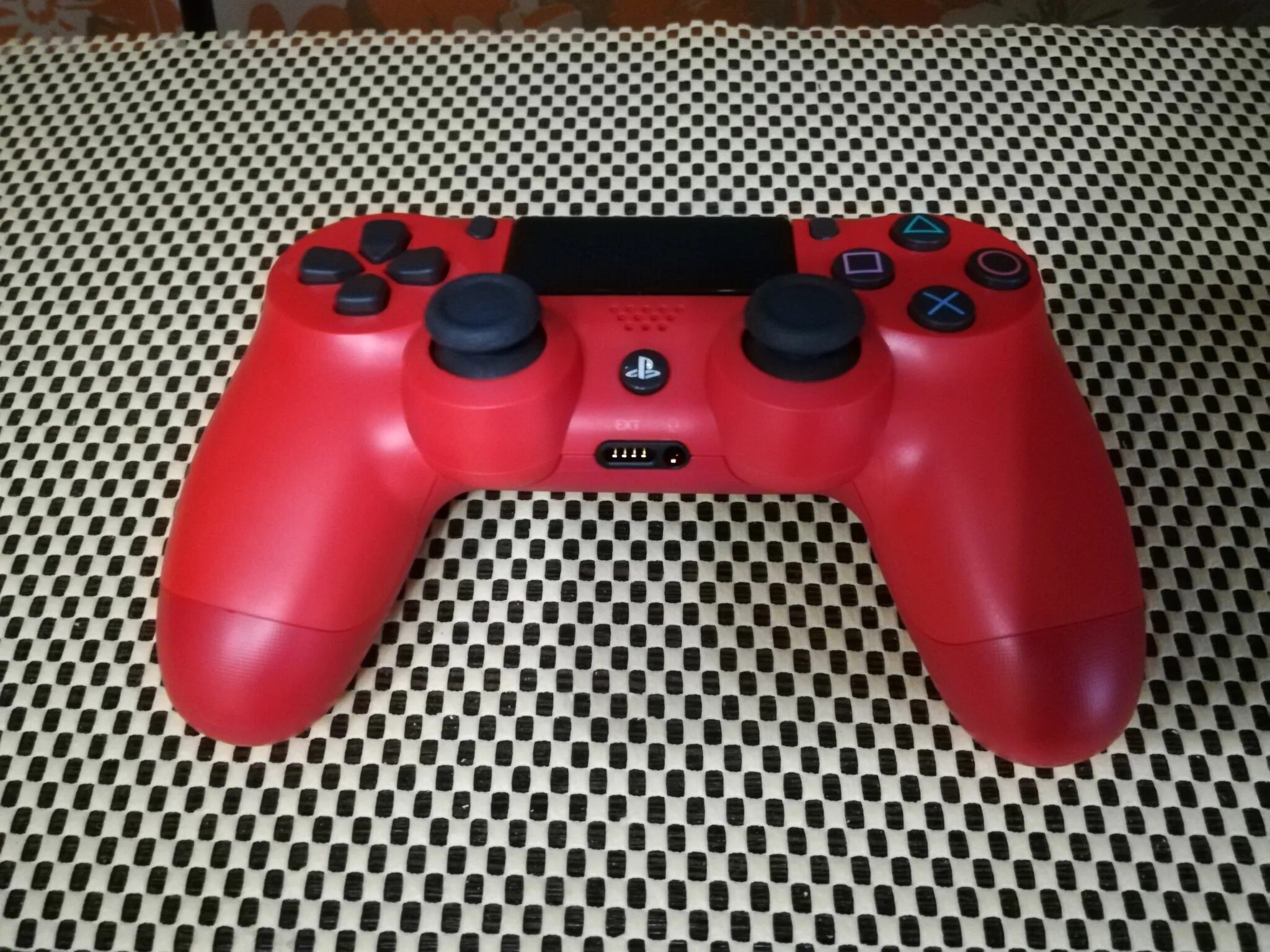 Джойстик ps4 Dualshock 4 красный. ДНС джойстик пс4. Ps4 Dualshock Wireless (g2) Red line. Dualshock 4 v2 красный.