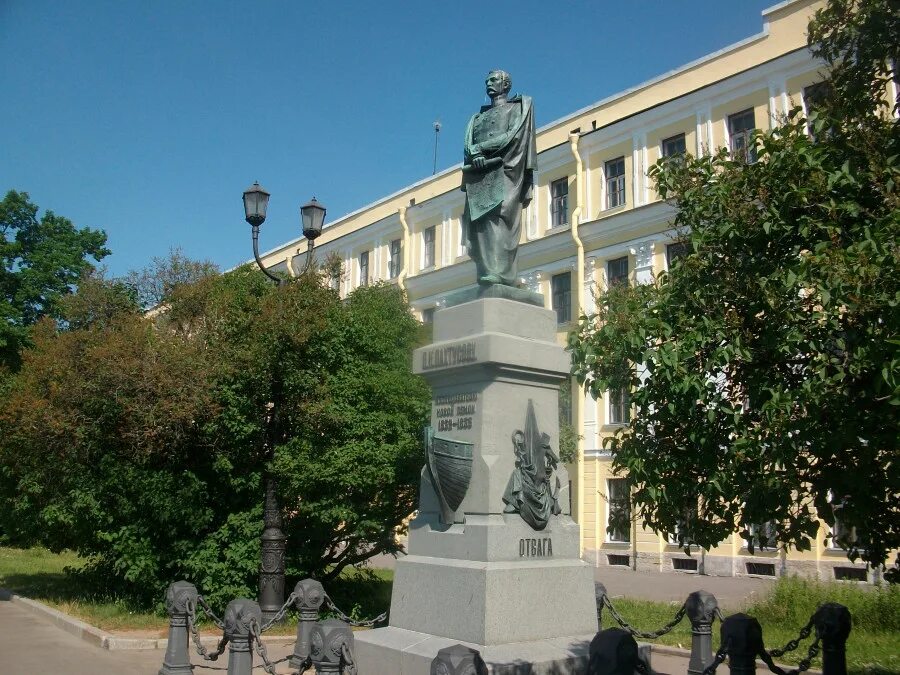 П к ление. Памятник Пахтусову в Кронштадте. Памятник Петру Кузьмичу Пахтусову в Кронштадте. Памятник Петру Кузьмичу Пахтусову.