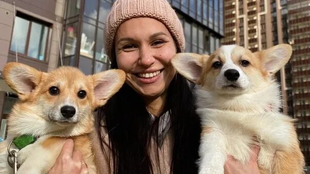 WATCH: Corgi Cafe in Shanghai - YouTube