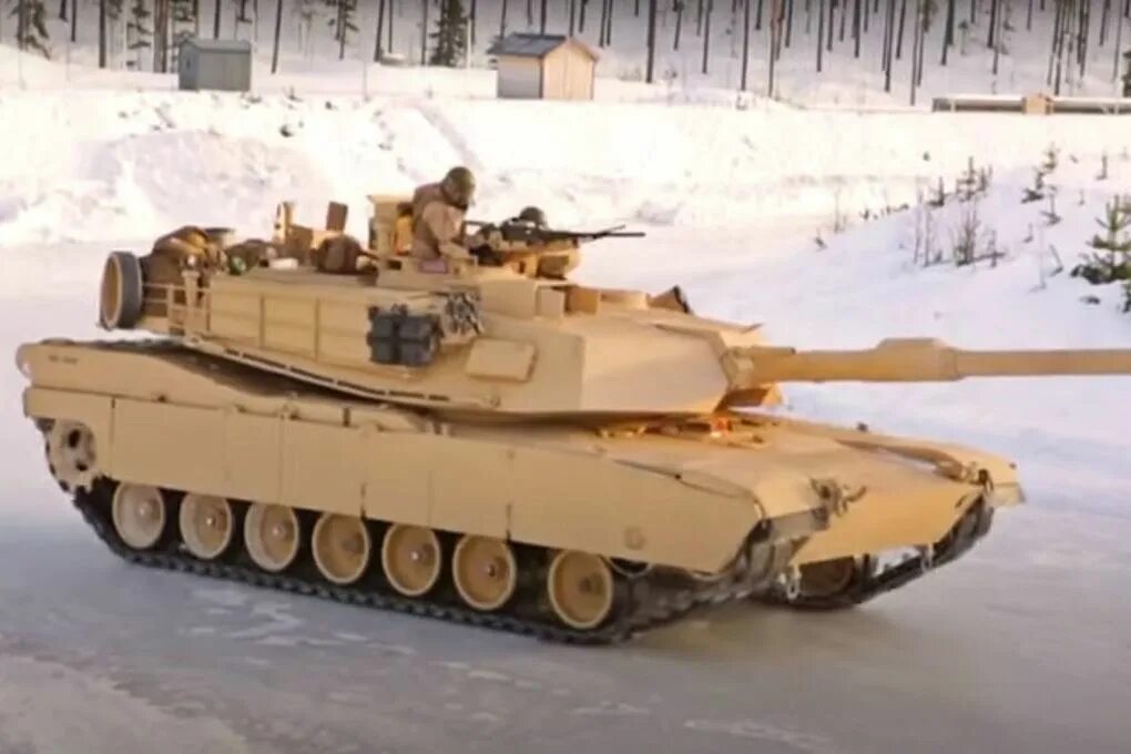 Танк абрамс цена в рублях. M1 Abrams. Абрамс на Украине. Танк Абрамс. Абрамс 2022.