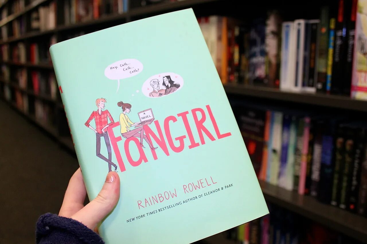 Fan book. Книга my book. This book. Интересные книги для 4 класса для девочек. Fangirl.