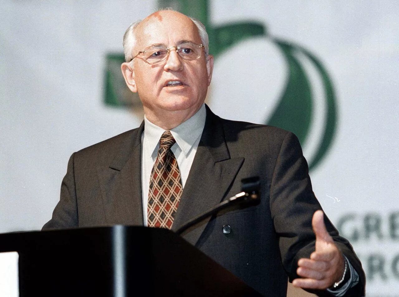 Горбачев перед смертью. Горбачев 1980.