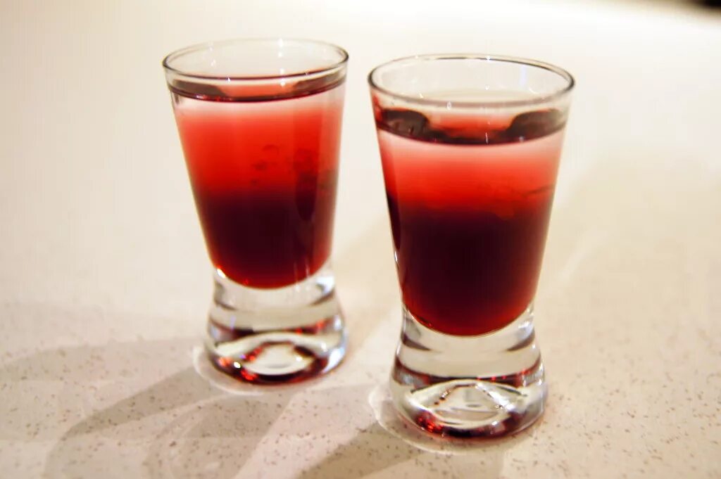 Солёный пёс коктейль. Salty dog коктейль. Соленая собака коктейль. Коктейль. Соленая собака коктейль.