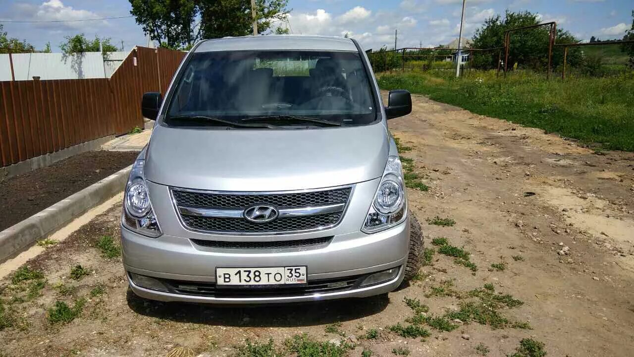 Гранд старекс купить в москве. Гранд Старекс 2009. Hyundai Grand Starex i, 2009. Гранд Старекс 2.5 дизель. Hyundai Grand Starex 2015-2018.