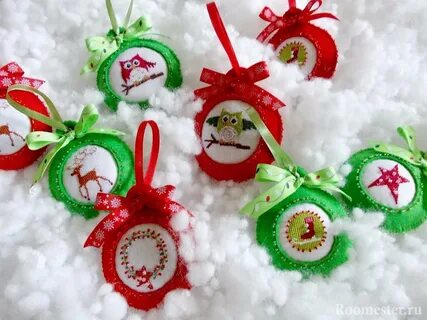 Новогодний шар из фетра