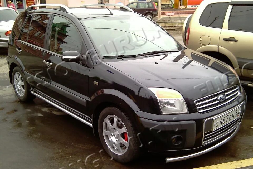 И все таки красный с черным сочетается лучше - Ford Fusion, 1,6 л, 2007 года ста