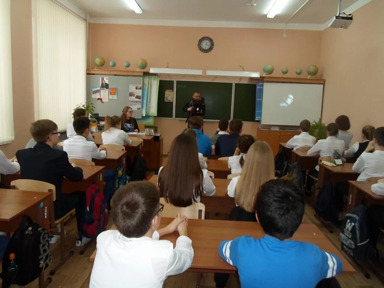 13 школа волгоград. Школа 78 волгоград краснооктябрьский. Школа 78 волгоград. Уроки энергосбережения в начальной школе. Школа 35 волгоград.